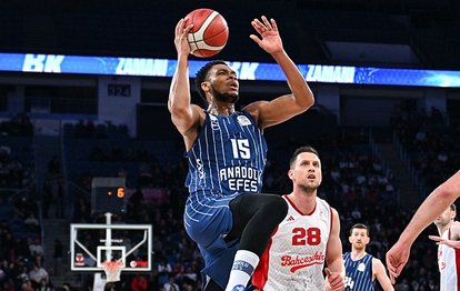 "Anadolu Efes, Türkiye Kupası Yarı Finaline Görkemli Giriş Yaptı!"