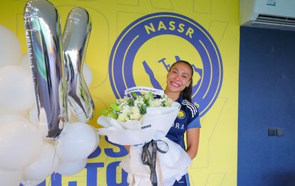 "Brazilyalı Futbol Yıldızı Kathleen Souza, İslamiyet'i Seçerek Hayatında Yeni Bir Sayfa Açtı!"