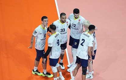 "Fenerbahçe Medicana, Orion Stars'ı Hollanda'da 3-1'lik Skorla Yendi: CEV Kupası'nda Heyecan Dorukta!"