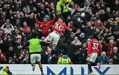 "Heyecan Fırtınası: Manchester United, Fulham'ı 5 Golle Geçti!"