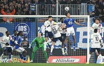 "PSG, Hakimi'nin Kırmızı Kartına Rağmen Strasbourg'u 2-1 Mağlup Etti!"